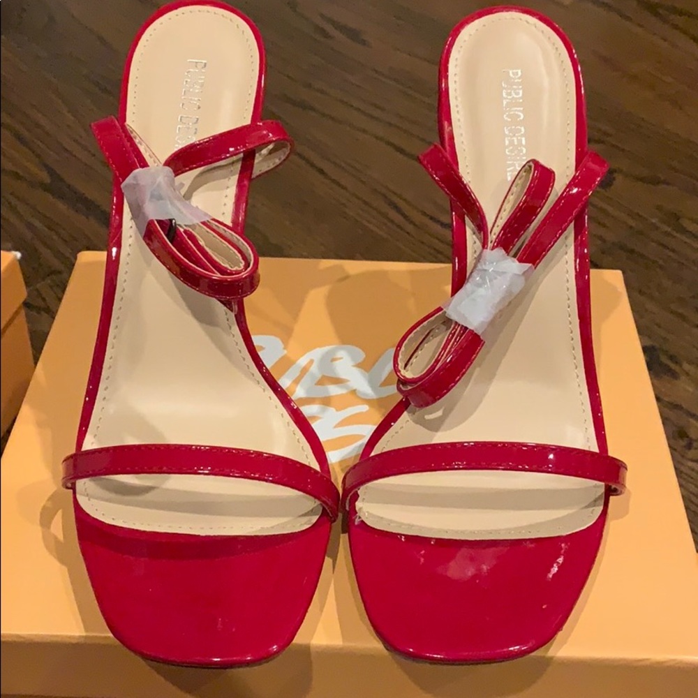 Red patent leather pubic desire pumps  Sz 8